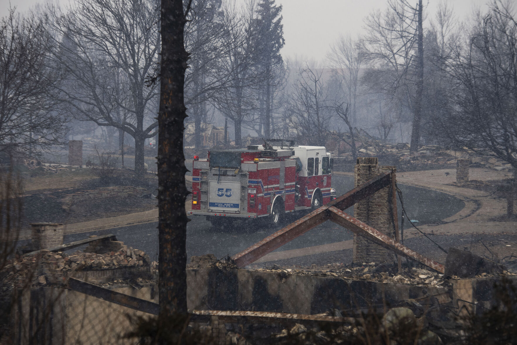 010122-news-fireaftermath 17.jpg